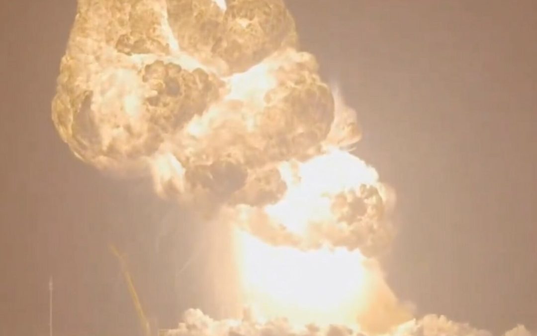 Así fue el momento en que explotó un cohete de SpaceX durante pruebas en tierra