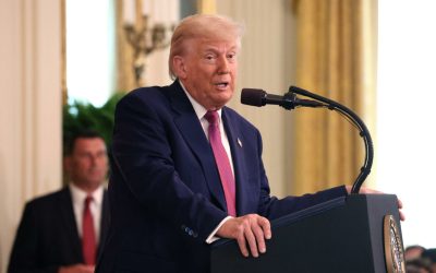 Trump dice que «es posible» que EU intervenga en conflicto Israel-Irán; augura «pronta paz»