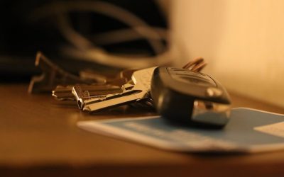 Por primera vez desde 2009, los seguros de auto bajan de precio
