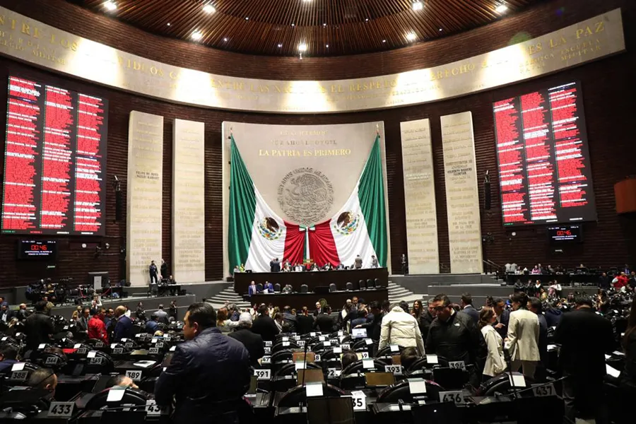 Congreso concluye periodo extraordinario con reformas polémicas