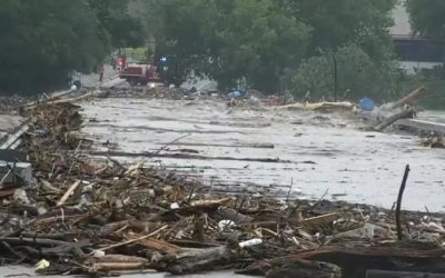 Inundaciones en Texas dejan 24 muertos; hay 20 niñas desaparecidas