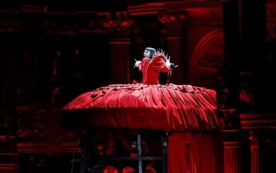Una ópera de obscuridad y brillo: Lady Gaga redefine Las Vegas con el ´Mayhem Ball´