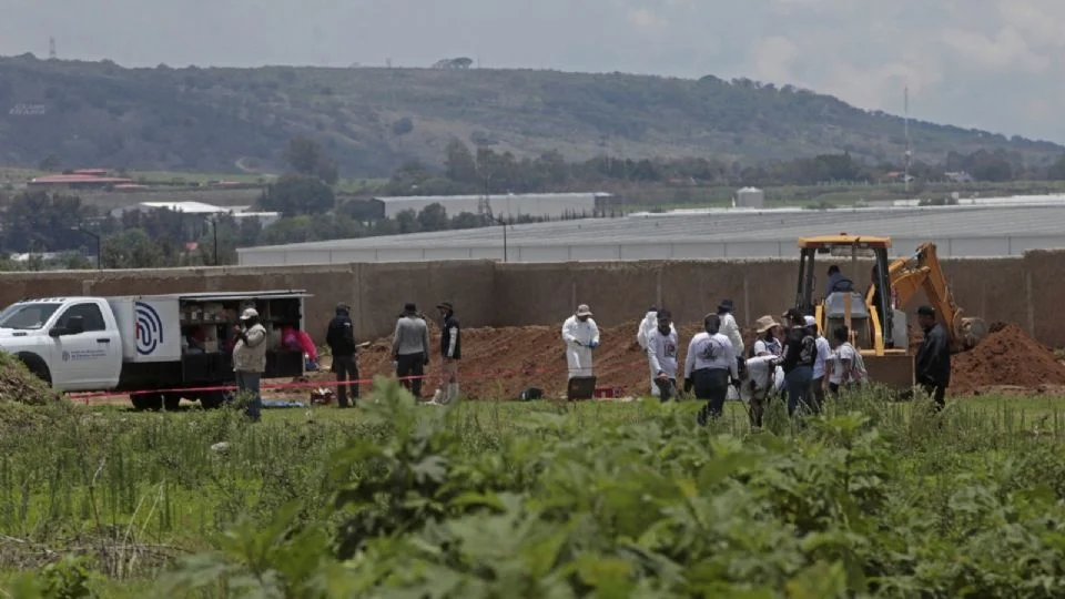 Hallan 54 bolsas más con restos humanos en terreno de Zapopan; suman 233 desde febrero