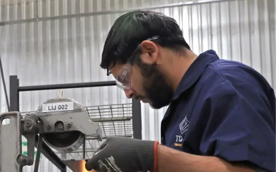 Cae inversión en México al 12.5% en abril e hila 8 meses de baja ante incertidumbre
