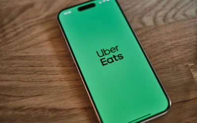 Sheinbaum rechaza aumento de tarifas en Uber tras reforma a favor de repartidores