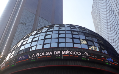 Cierra la Bolsa Mexicana agosto con incremento del 2.28%