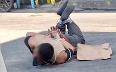 Habitantes de Poza Rica, Veracruz, someten y exhiben a presunto ladrón