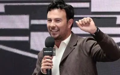 Checo Pérez choca en su primer práctica con Cadillac