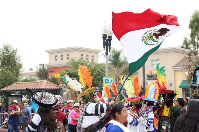 «El Grito» se apaga en ciudades de EU por miedo a las redadas migratorias de Trump