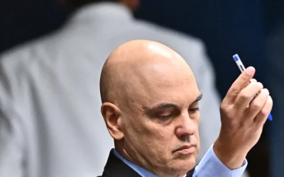 Declara juez relator a Bolsonaro culpable de atentar contra el régimen democrático