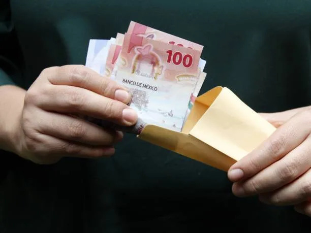 Gobierno Federal afirma que al terminar su sexenio el salario mínimo llegará a 2.5 canastas básicas