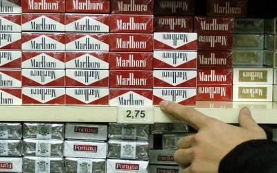 Advierten comerciantes riesgos por aumento de impuestos a cigarros en 2026