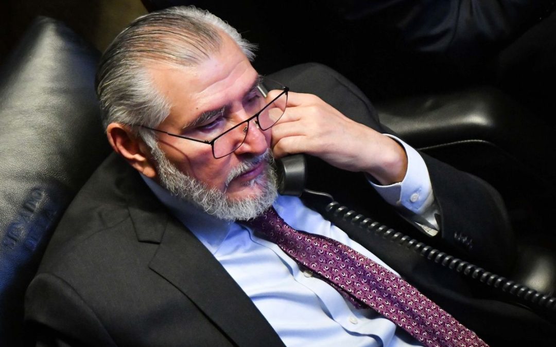 Presentan 37 denuncias contra Adán Augusto López por presuntas irregularidades en Tabasco