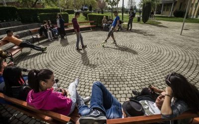 Reino Unido advierte a estudiantes extranjeros que serán expulsados si vencen sus visas