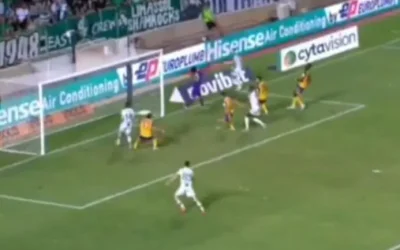 Duro debut de Guillermo Ochoa en Chipre: recibió cinco goles con AEL Limassol
