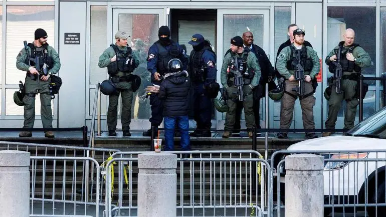 Muere migrante mexicano bajo custodia del ICE en California