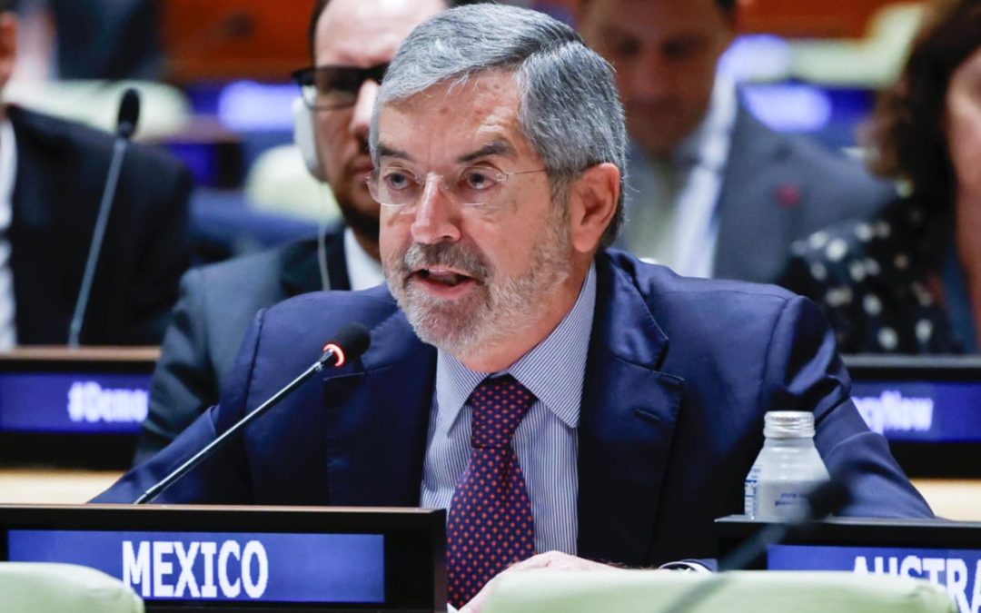 Migrantes tienen derechos y las democracias deben defenderlos: De la Fuente