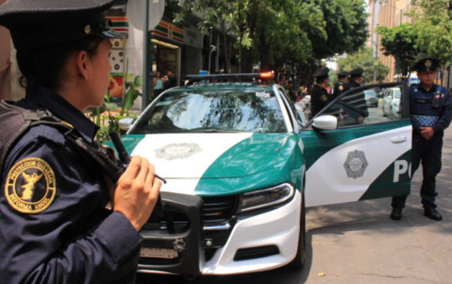 Policía capitalina rescata a persona secuestrada en Cuajimalpa, hay dos detenidos