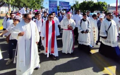 Obispo de Cuernavaca pide a delincuentes deponer las armas; acusa convivencia entre funcionarios y crimen organizado