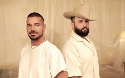 Ricky Martin revive su clásico ‘A medio vivir’ junto a Carin León