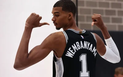 Wembanyama y Giannis, mejores jugadores de la primera semana de la NBA