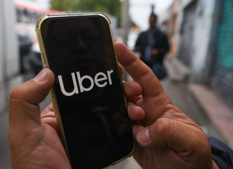 Uber consigue suspensión definitiva para operar en aeropuertos
