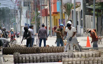 Cae actividad económica de México un 0.9% interanual en agosto