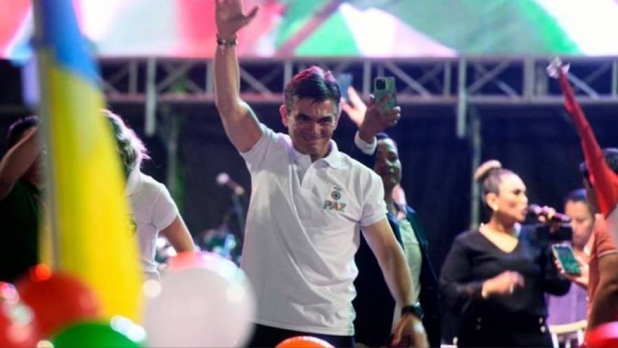 Sheinbaum llama a la unidad de la izquierda tras elecciones en Bolivia