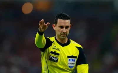 Aficionados guatemaltecos amenazan al arbitro César Ramos