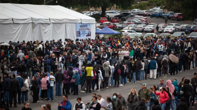 Suspende UNAM centro de vacunación tras agresión a personal