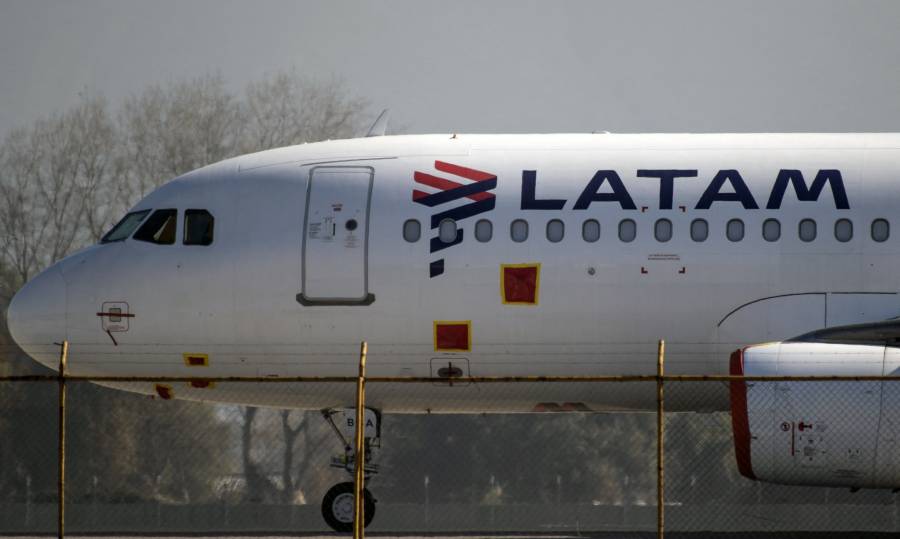 LATAM suspende más vuelos y afecta a otros 10.000 pasajeros por huelga de pilotos