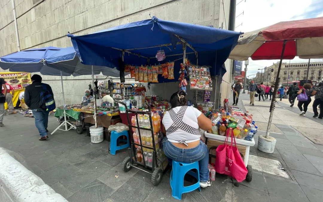 Aumenta tasa de informalidad laboral en México a 55.4% en tercer trimestre de 2025