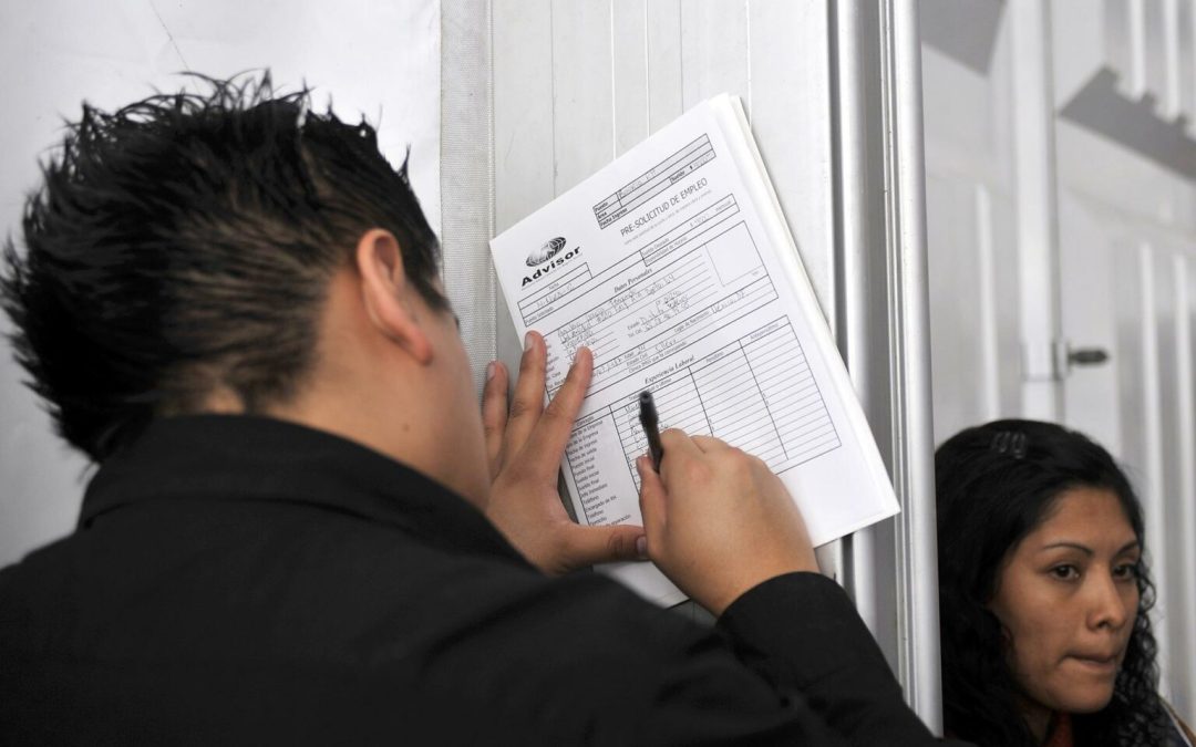 Tasa de desempleo en México llega al 2.6 % en octubre: Inegi