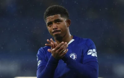 Le quitan la licencia: Wesley Fofana, defensa del Chelsea, recibe su novena infracción por conducir a exceso de velocidad en Inglaterra