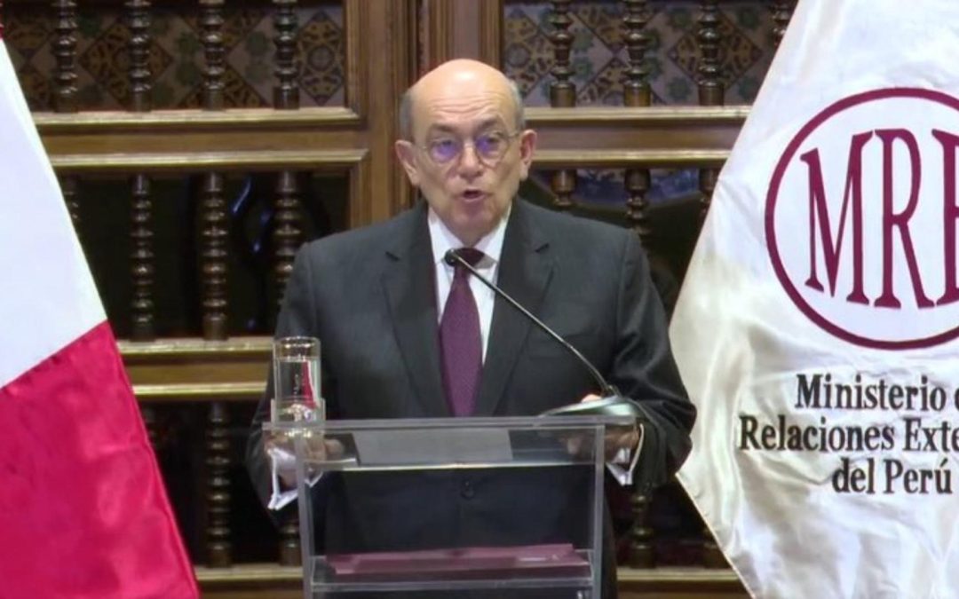 Perú rompe relaciones diplomáticas con México tras asilo de Betssy Chávez en embajada mexicana