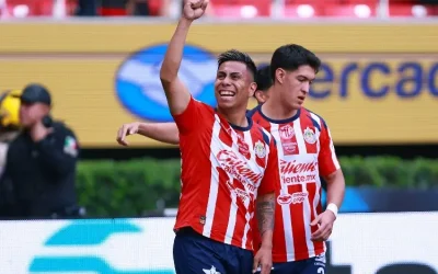 Con Ángel Sepúlveda encendido, Chivas golea a Irapuato