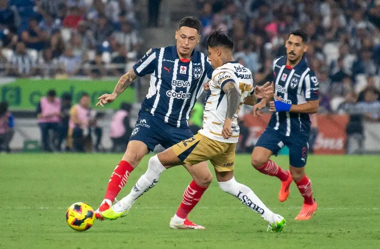 Futbolista de Rayados sufre parálisis facial y queda fuera de la pretemporada
