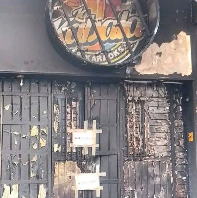 Ataques incendiarios dañan bares y vehículos en Villaflores, Chiapas