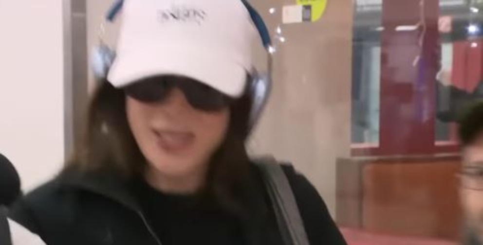 Fátima Bosch regresa de “incógnito” a México; “todavía no es mi bienvenida”, dijo