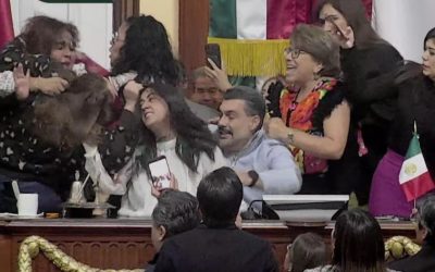 Batalla campal en el Congreso de CDMX