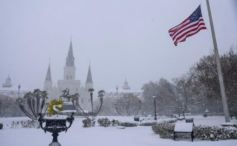 Cancelan más de mil vuelos en Estados Unidos por el clima invernal
