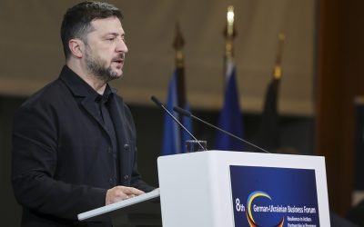 Zelenski pide usar los activos rusos congelados para que Kiev pueda “resistir la agresión”