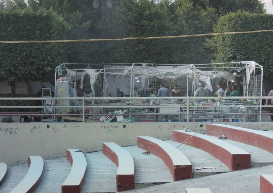 Fuga de gas provoca explosión en bazar decembrino de Teoloyucan