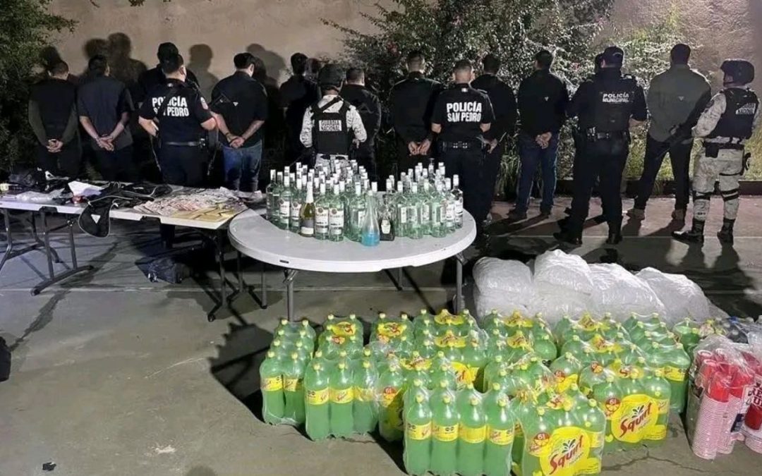 Clausuran fiesta clandestina con 300 menores de edad en NL; hallaron arma, dinero y alcohol
