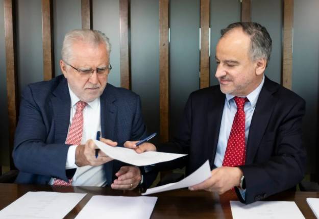 Crea Chile gigante de litio con alianza entre Codelco y SQM