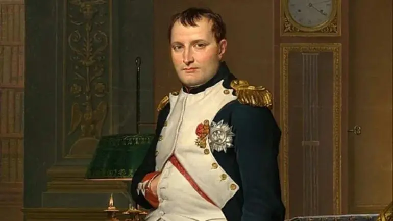 Roban anillo de oro de Napoléon Bonaparte de un museo de Bélgica