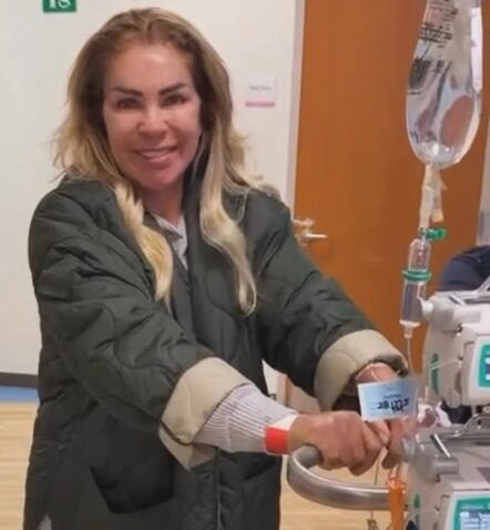 Rocío Sánchez Azuara se recupera tras someterse a cirugía para quitar la matriz