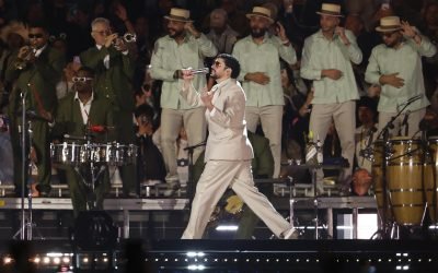 Bad Bunny presenta un adelanto de su espectáculo para el Super Bowl