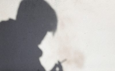 Tabaquismo, un “problema de salud pública” en México pese a caída de fumadores