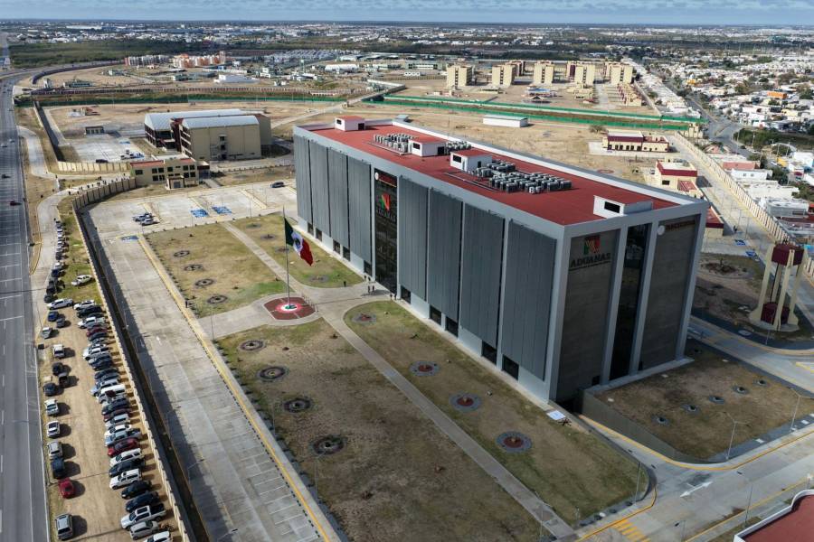 Ingresos aduaneros crecen pese a menor número de operaciones